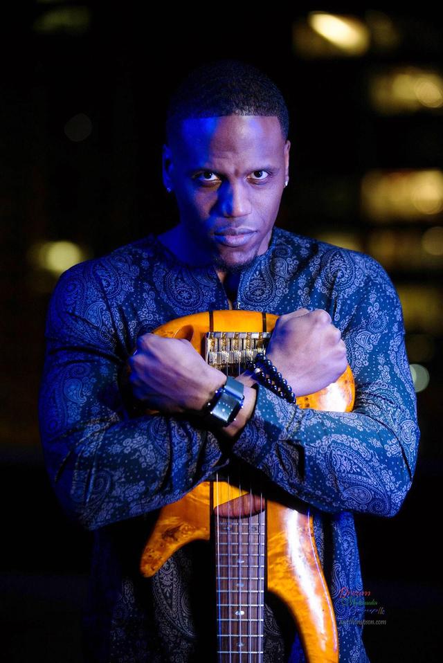 Martini Blu Dinner And Jazz Series Bassist Julian Vaughn Dean James Houston Texas Instantseats